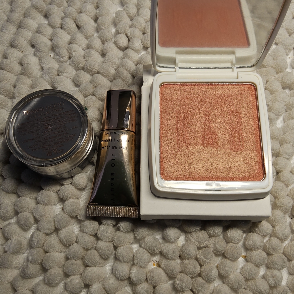 New Bundle KAB Cosmetics Blush and Powder and J Lo Serum